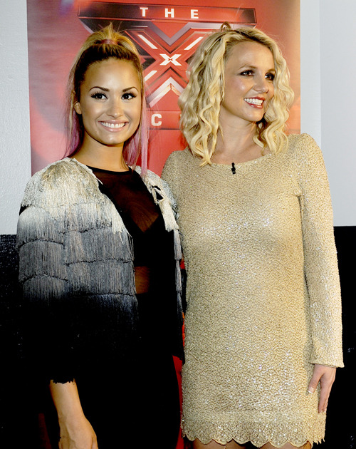 x factor 2012 hookups The x factor uk is the original version of the x factor it began in august of 2004 and is set to remain on air until 2020 main article: series 1. x factor 2012 hookups The x factor uk is the original version of the x factor it began in august of 2004 and is set to remain on air until 2020 main article: series 1.