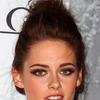 Extra Scoop: Kristen Stewart on the High Price of Fame
