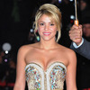 Extra Scoop: Shakira Pregnant with First Child