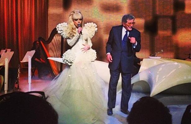 article-gaga-0123