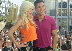 Tori Spelling Says She and Dean McDermott Are ‘Working Toward a Positive Outcome’