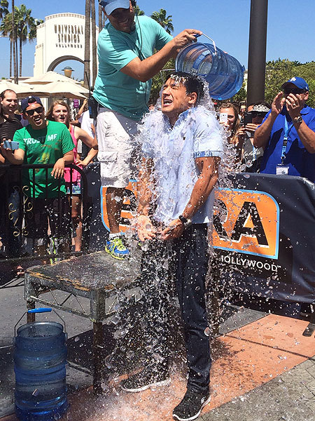 Mario Lopez Accepts the ALS Ice Bucket Challenge… and Guess Who He Nominated?