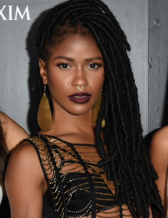 'X Factor' Contestant Simone Battle Dead at 25
