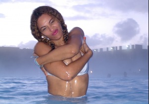 See Beyoncé in a Bikini… in Iceland!