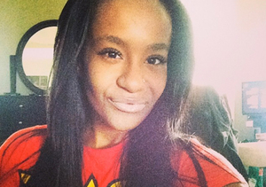 Family Sources Tell 'Extra' That Bobbi Kristina Is Still on Life Support