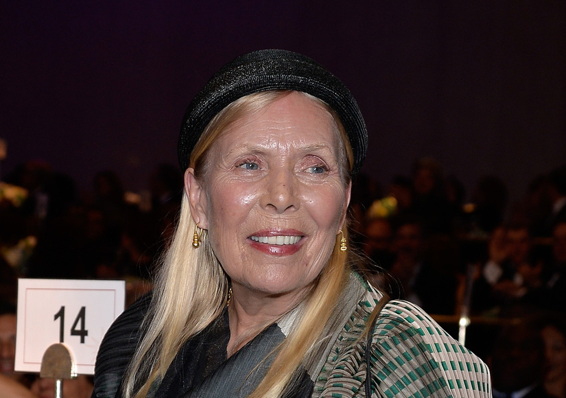 Update: Joni Mitchell Is Not in a Coma