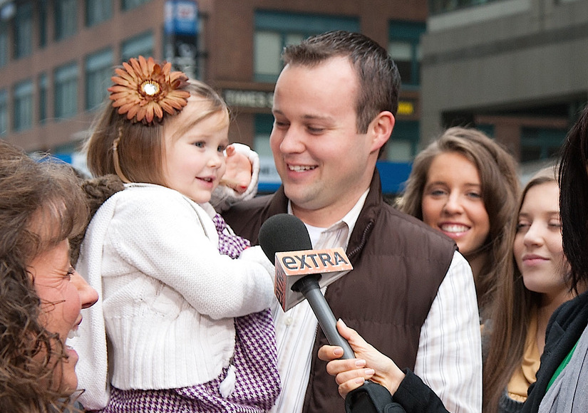 Will TLC Cancel '19 Kids and Counting' ... or Fire Josh Duggar?