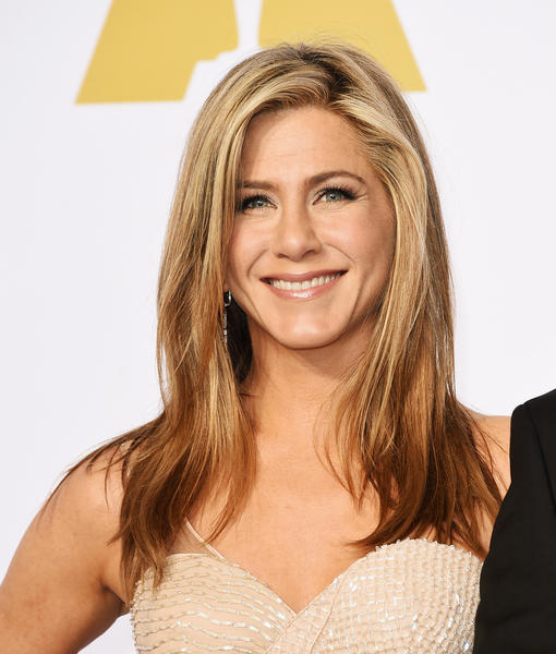 Jennifer Aniston Calls the Kardashians Her ‘Guilty Pleasure,’ Gushes Over Caitlyn Jenner