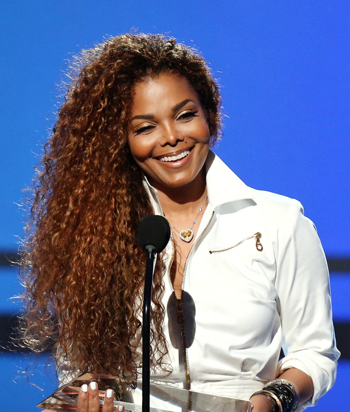 Dazzling Jackson Receives Ultimate Icon Music Dance Visual Award from BET