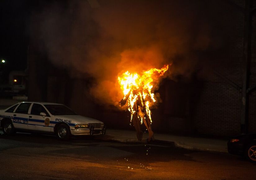 Real Human Torch Flies Over New York!