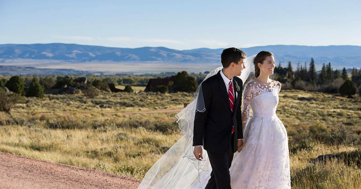 Allison Williams Is Married! See Her Wedding Dress