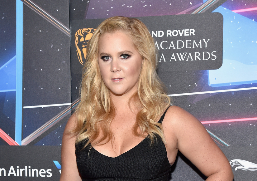 Amy Schumer Gives 'SNL' Advice to Donald Trump