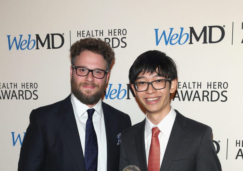 Seth Rogen Honors Kenneth Shinozuka in Hilarious Way at WebMD Health Hero Awards – Watch!