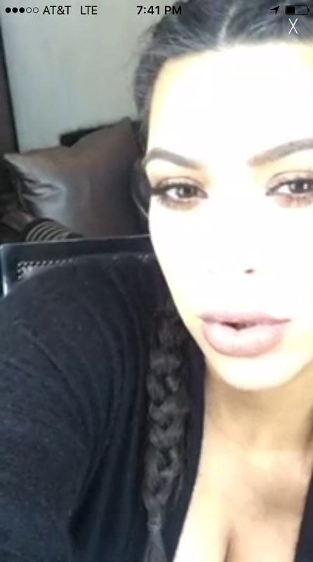 kim-kardashian-boobsa