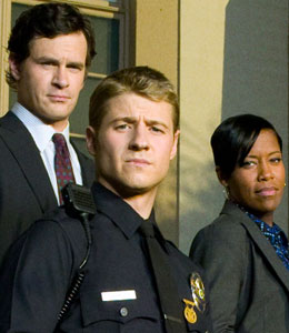 Photo: Mitch Haaseth 'Southland's' Ben McKenzie 'glad' 'Jay Leno Show' failed