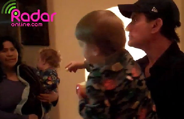 RadarOnline.com Charlie-Sheen-kids.jpg