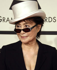 Getty Images 0404yoko.jpg