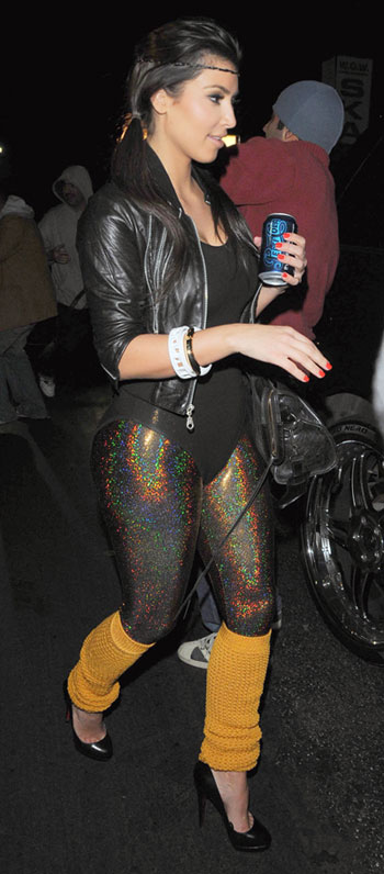 Fame kim kardashian in leggings