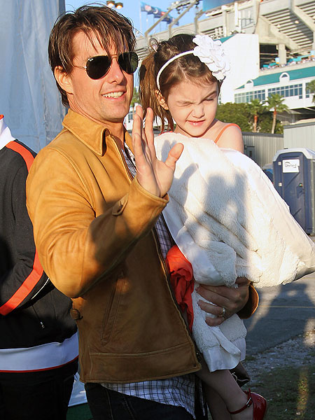 INFPhoto.com Tom Cruise and suri