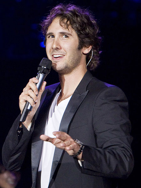 Getty Images josh-groban.jpg