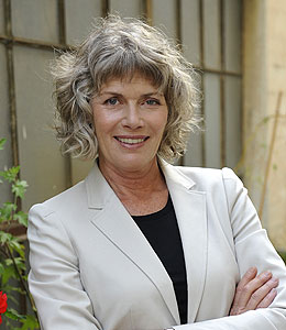 Wireimage kelly mcgillis is relieved to be out of the closet