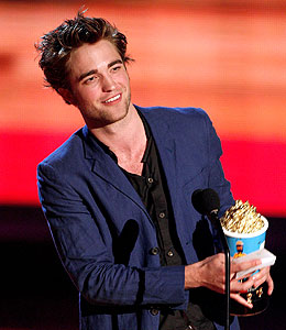 Getty Images Twilight wins big at the 2009 mtv movie awards