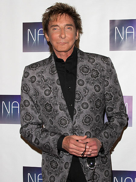 Getty Images barry-manilow.jpg
