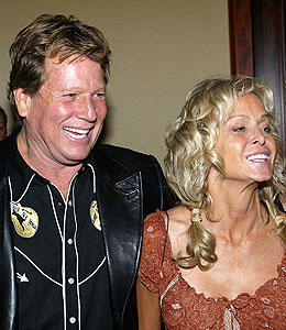 Getty Images ryan o'neal and farrah fawcett to wed