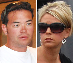 INF Photo/Extra composite New episodes of Jon and Kate Plus 8