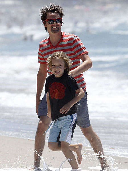 Fame Pictures matthew-bellamy.jpg