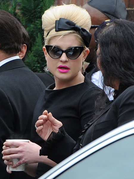 Splash News kelly-osbourne.jpg