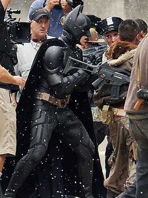 Fame Pictures/Christian Bale batman-poll.jpg