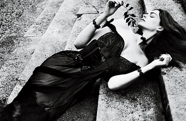 Interview Magazine anne-hathaway2.jpg