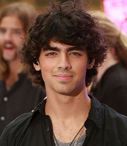 Getty Images It's confirmed Joe Jonas will take on the role of a guest judge for the 'American Idol' auditions in Dallas on Monday.