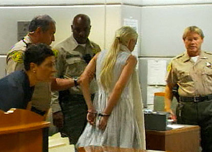 lindsay-lohan-cuffed.jpg