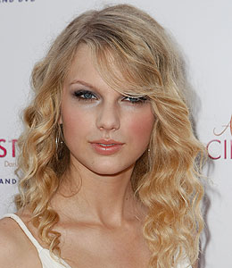 Getty Images 1112swift.jpg