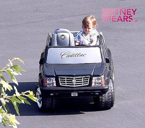 BritneySpears.com 1120federline.jpg