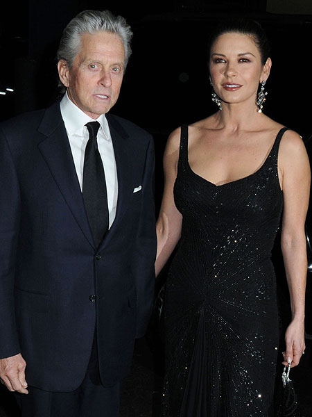 Splash News michael douglas- catherine zeta jones.jpg