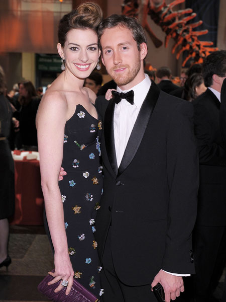 Getty Images anne hathaway-adam shulman.jpg
