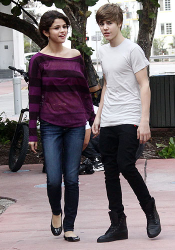 Fame Pictures justin bieber and selena gomez