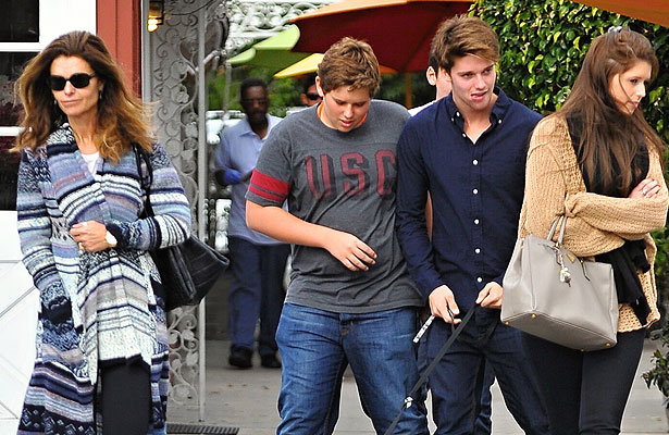 Splash News maria-family.jpg