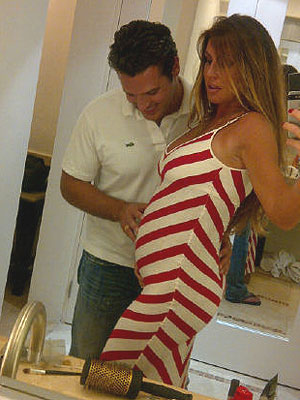 yFrog rachel-uchitel.jpg