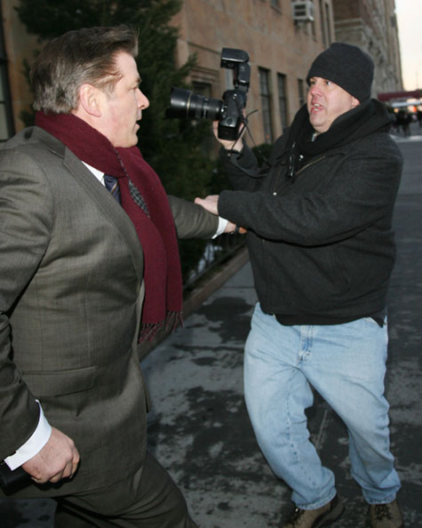 INF Photo Alec Balwin yelled at photographer and police had to intervene
