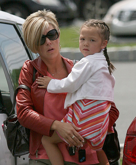 INF Photo kate gosselin feels stalked by paparazzi