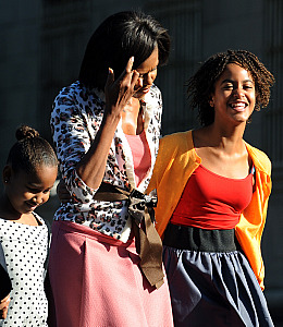Getty Images michelle obama Miley Cyrus Sasha Obama Malia Obama concert