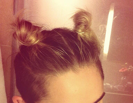 Miley Cyrus Strikes Again! Takes Naked Selfie in the Shower | ExtraTV.com