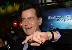 Charlie Sheen’s Crazy Incident at the Dentist’s Office! What Really Happened?