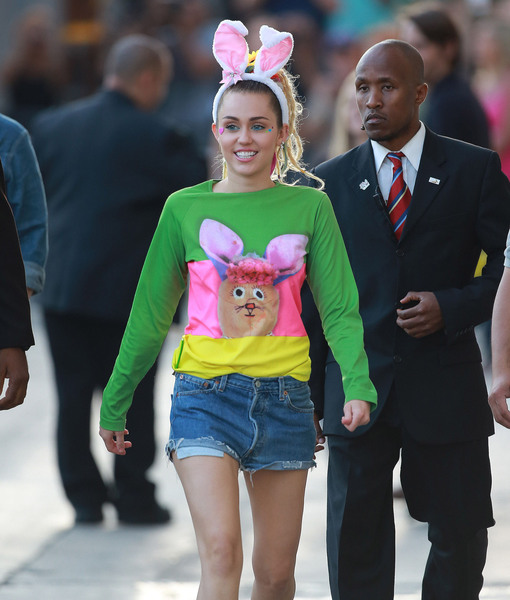 FFN_RocstarFF_Cyrus_Miley_082615_51833579