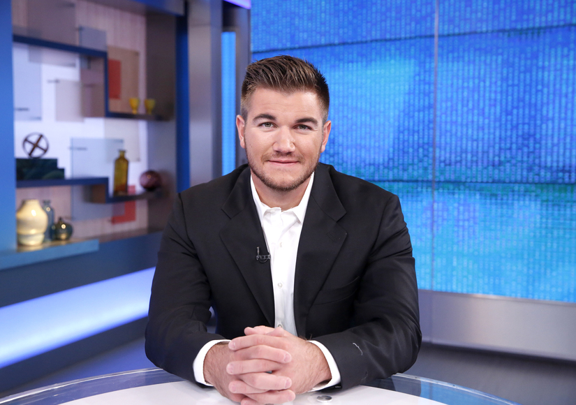 Alek Skarlatos Talks Personal Connection to UCC School Shooting on 'Ellen'