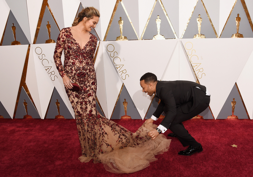 chrissy-teigen-john-dress